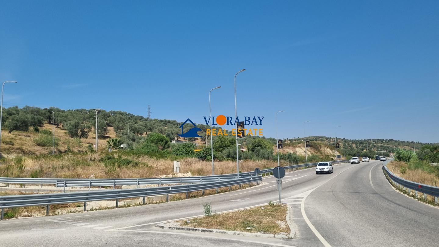 5d242188-b3a0-4f53-a010-b80753a09d63-1_all_305